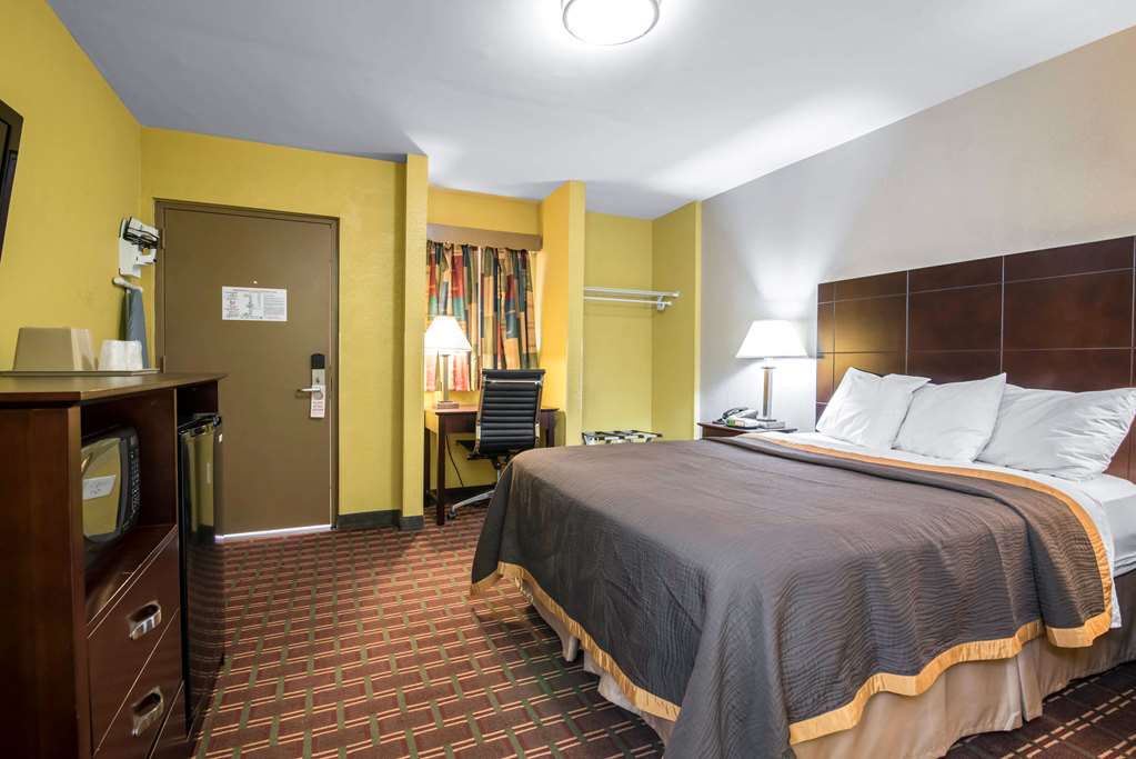 Rodeway Inn Towanda - photo 19