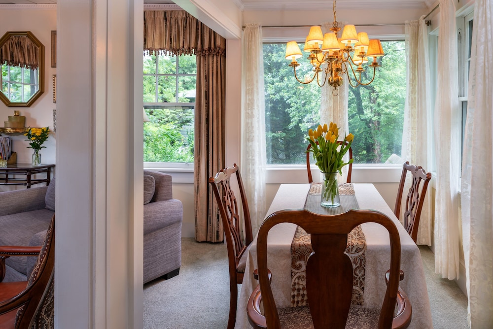 Abbington Green Bed & Breakfast Inn - photo 34