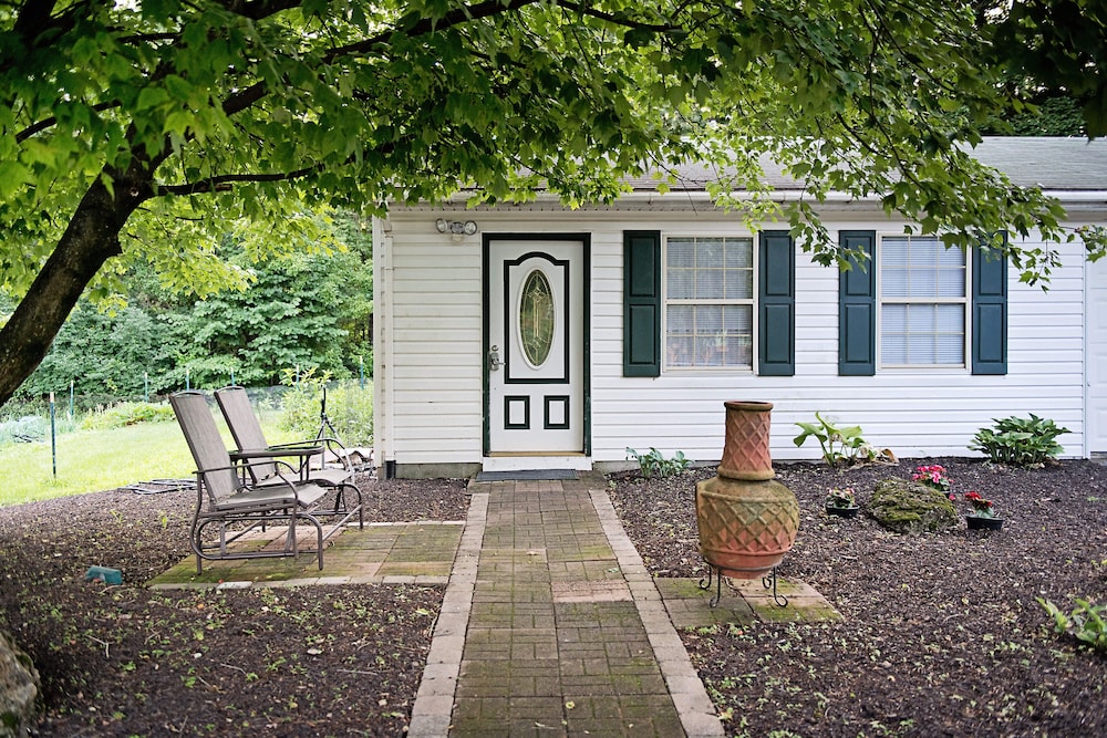 Berry Patch Bed and Breakfast - photo 18