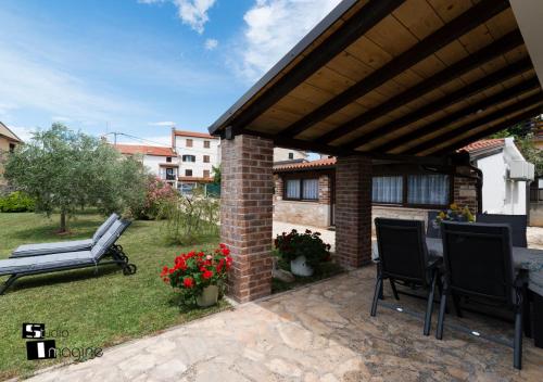 Charming stone cottage by the sea — 4-Star Luxury Hotel in Umag, Croatia