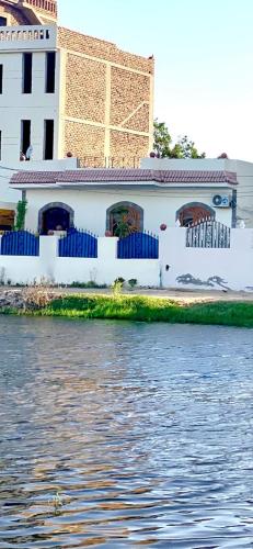 Villa Victoria Old Nile View — 4-Star Luxury Hotel in Luxor, Egypt