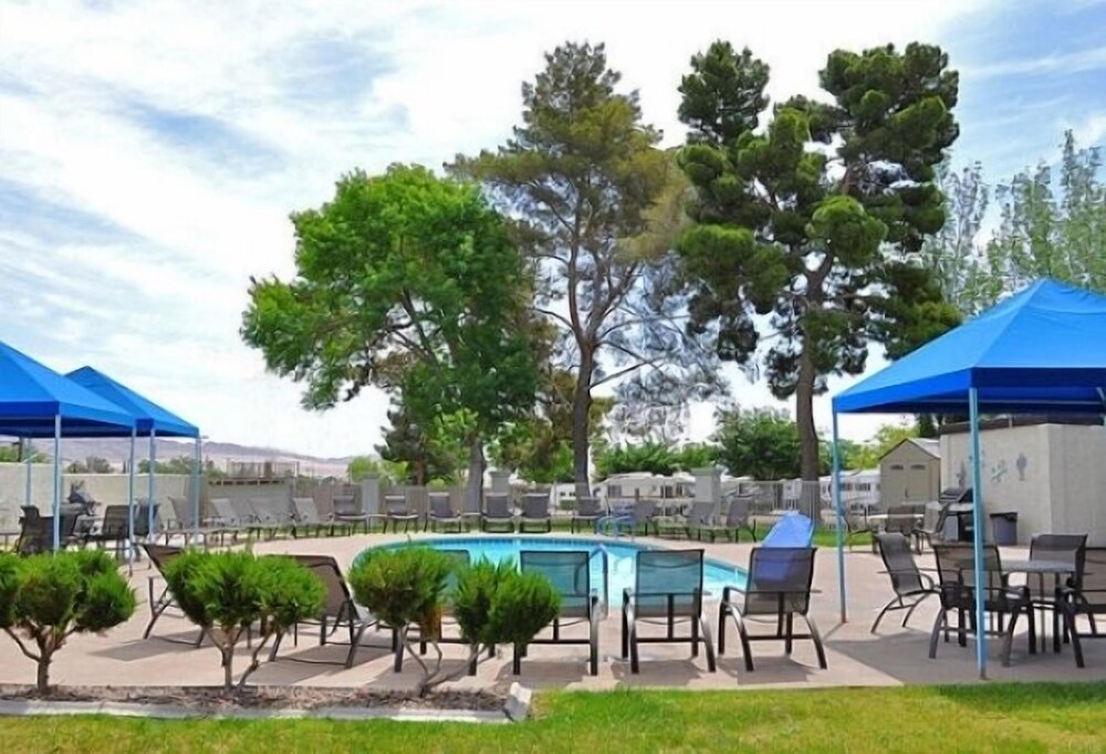 Thousand Trails Las Vegas RV Resort - photo 14