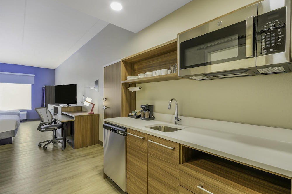 Home2 Suites by Hilton Cincinnati Midtown Oakley - photo 15