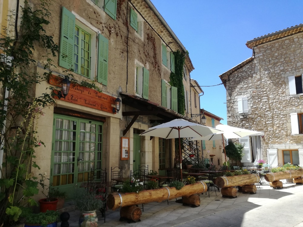 Auberge De Baudinard — hotel in Regusse