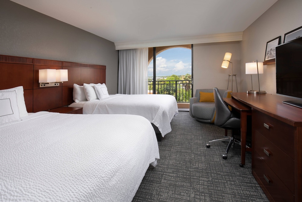 Courtyard by Marriott Bradenton Sarasota Riverfront - photo 7