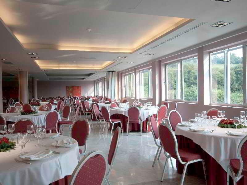 Hotel Parque Astur — hotel in Corvera De Asturias