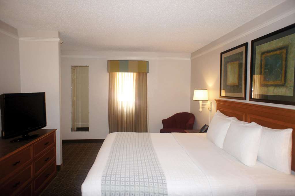La Quinta Inn by Wyndham Tallahassee North - photo 62