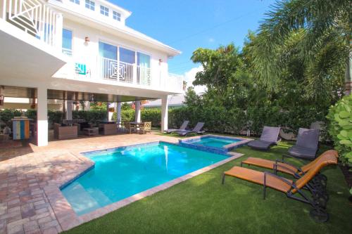 Coconut Cove - photo 53