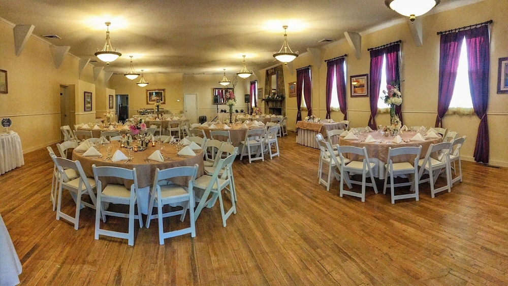 Lake Lure Inn & Spa - photo 44
