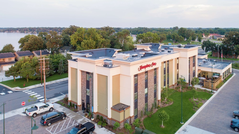 Hampton Inn Spicer Green Lake - photo 41