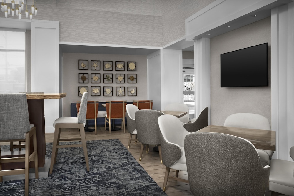 Hampton Inn & Suites Ocean City Bayfront Convention Center - photo 2