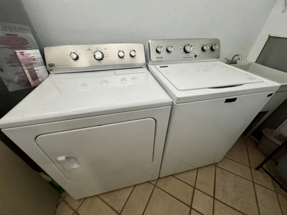 Luxurious 1 Bedroom Condo on Sandy Beach at Las Palmas Resort B 402 1 Condo by RedAwning in Puerto Penasco, Mexico