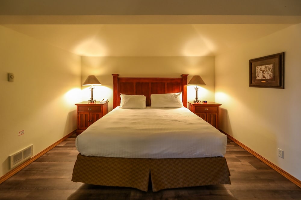 Meadow Lake Resort & Condos - photo 20