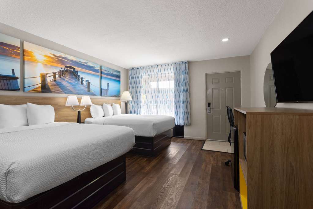 Days Inn by Wyndham St. Petersburg Central - photo 19