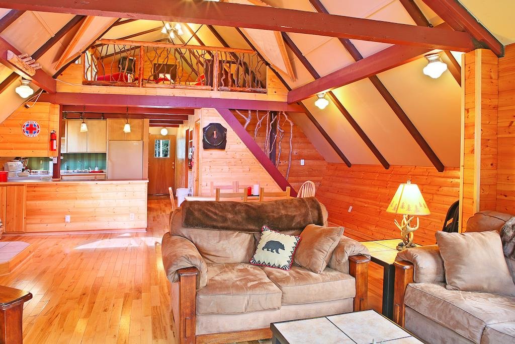 Getaway Chalet — Enumclaw — photo 4