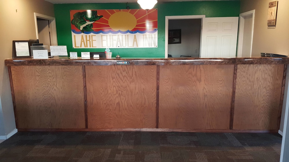 Lake Eufaula Inn - photo 4