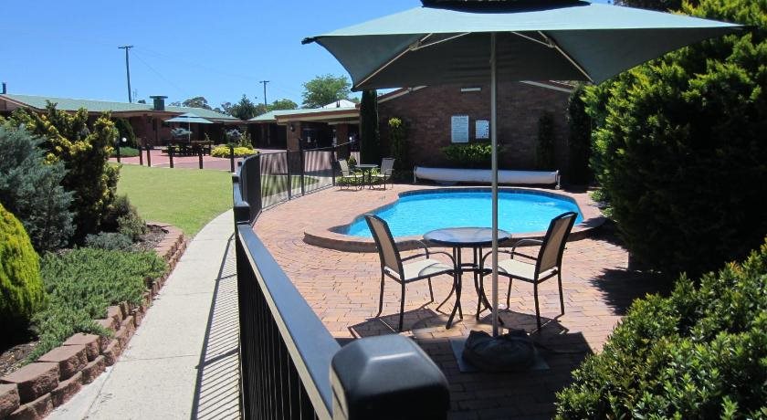 Stannum Lodge Motor Inn — 4-Star Luxury Hotel in Stanthorpe, Australia