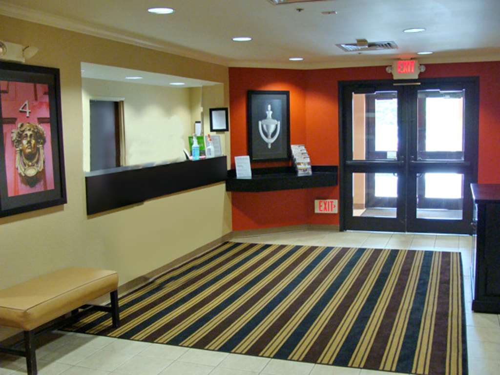 Extended Stay America Suites Elizabeth Newark Airport - photo 3