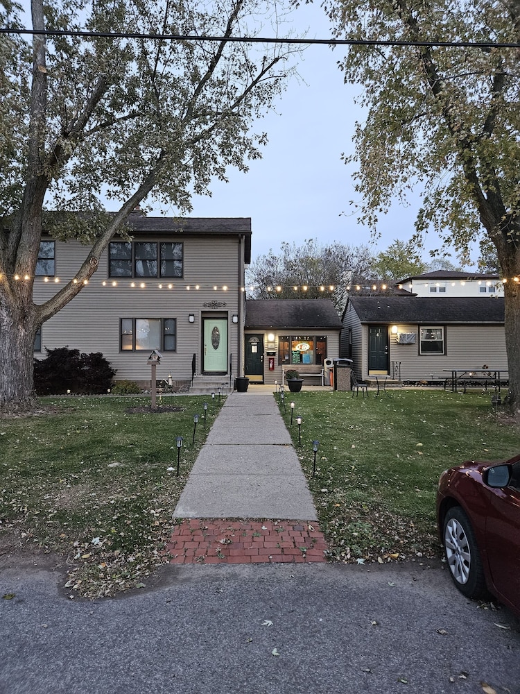 Riverside Motel - photo 136