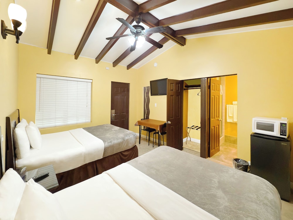 El Patio Inn Near Universal Studios Hollywood - featured photo