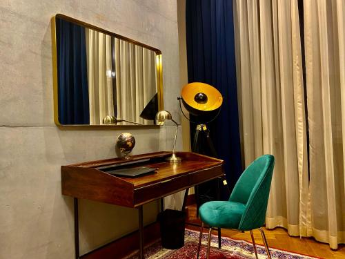 Luxury Studio @ Axis Towers in Heart of Tbilisi