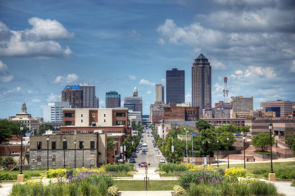 Staybridge Suites Des Moines Downtown by IHG - photo 33