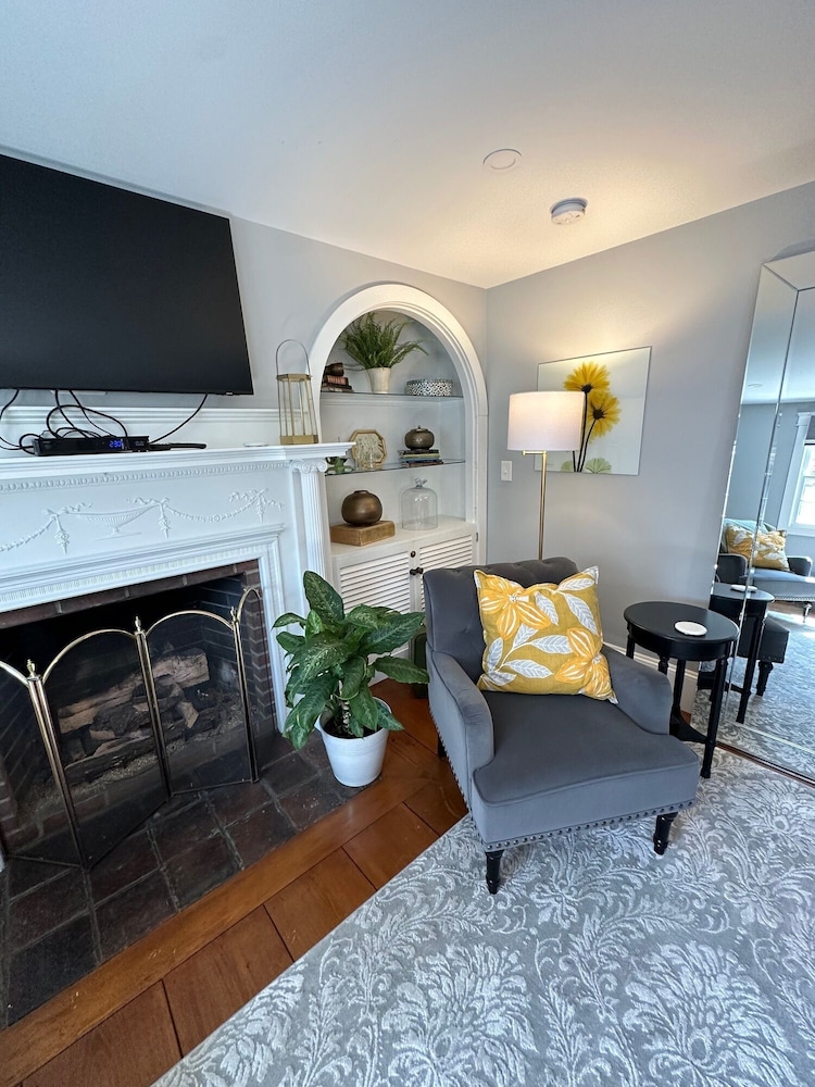 Inn at Perkins Cove - photo 14