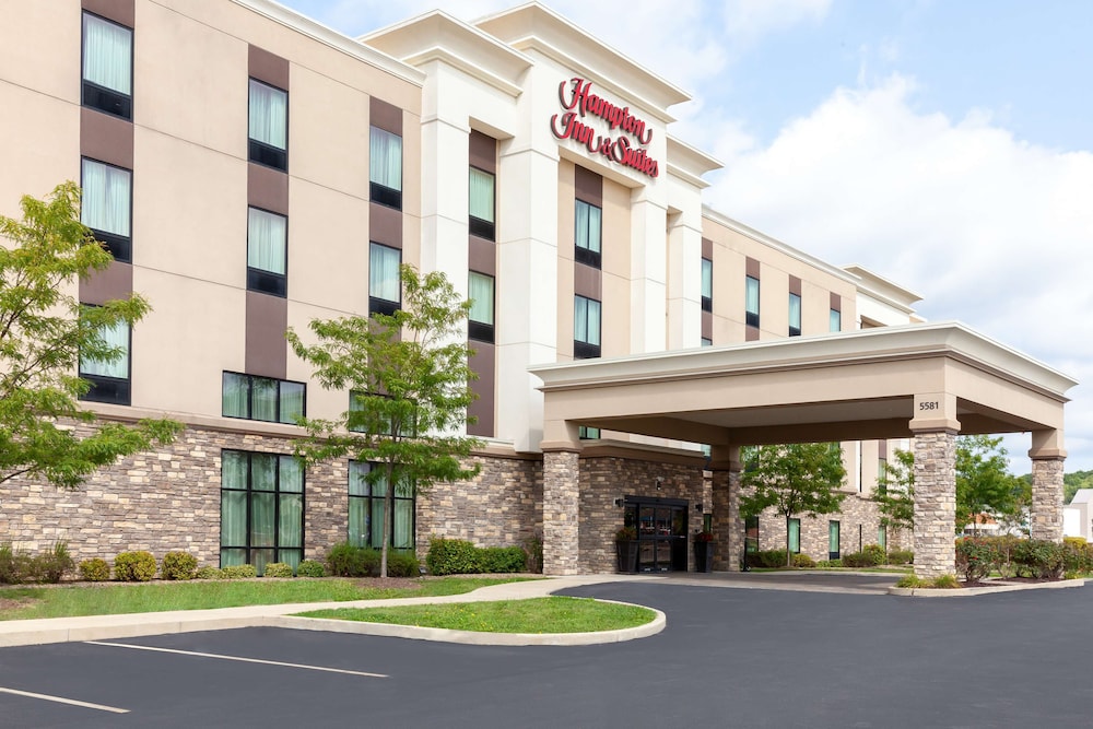 Hampton Inn & Suites Niles Warren - photo 47