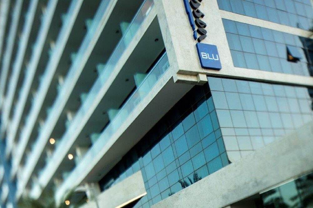 Radisson Blu Hotel Apartment Dubai Silicon Oasis — 4-Star Luxury Hotel in Dubai, United Arab Emirates