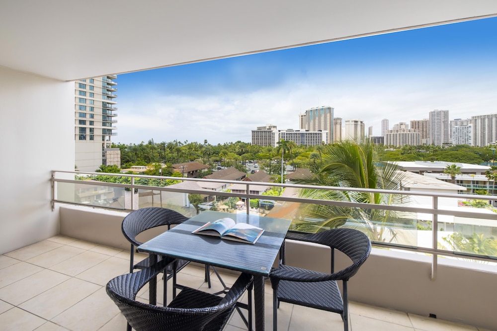 Regency on Beachwalk Waikiki by OUTRIGGER - photo 81