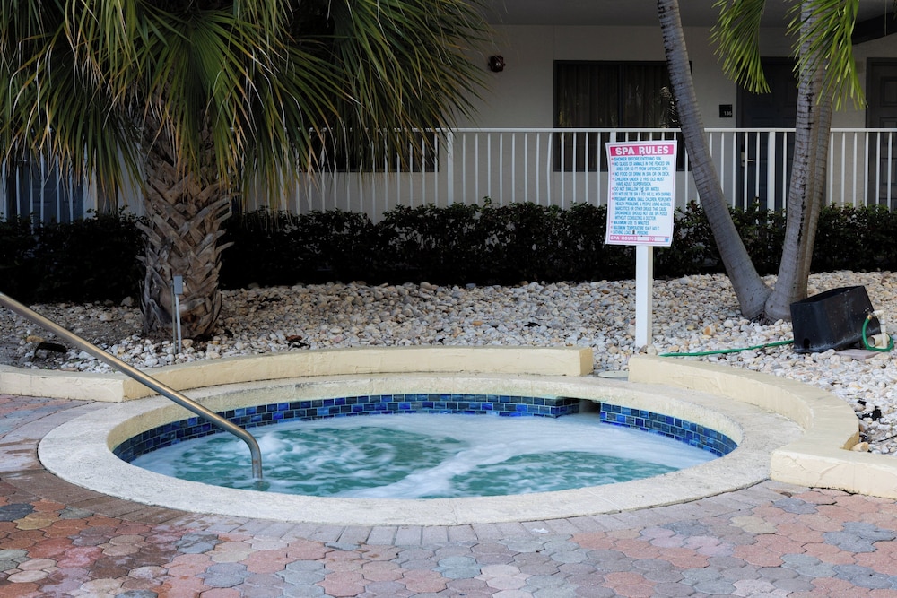 Holiday Inn & Suites Boca Raton North by IHG - photo 29
