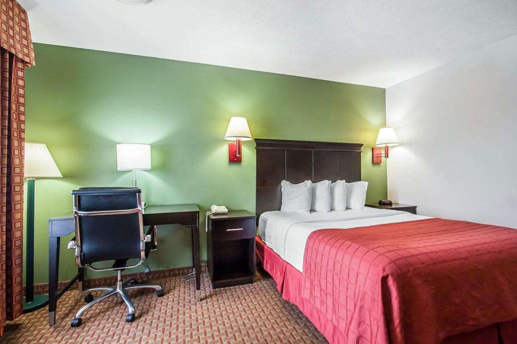 Quality Inn Savannah South - photo 17