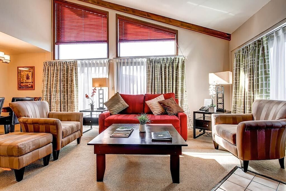GetAways at Falcon Point Resort - photo 16