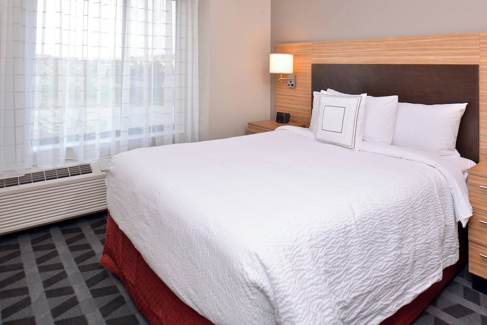 TownePlace Suites by Marriott Gillette - photo 15