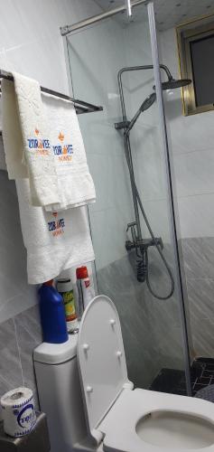 Goldpark 1br City view golf