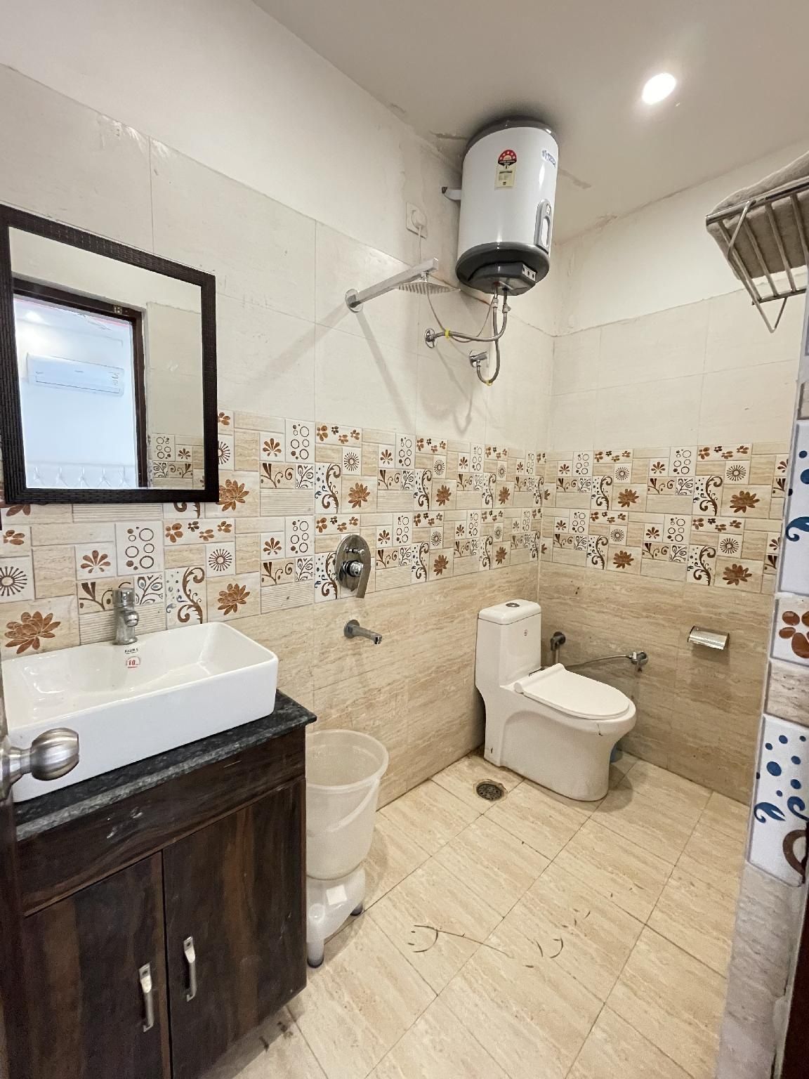 Hotel AV Continental in Chandigarh, India