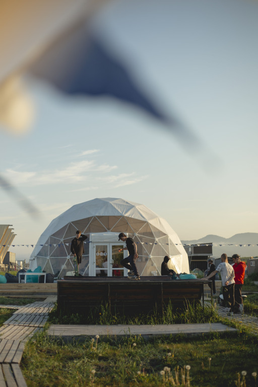 Shkola Syorfinga Snowave Kamchatka Glamping in Petropavlovsk-Kamchatsky, Russia