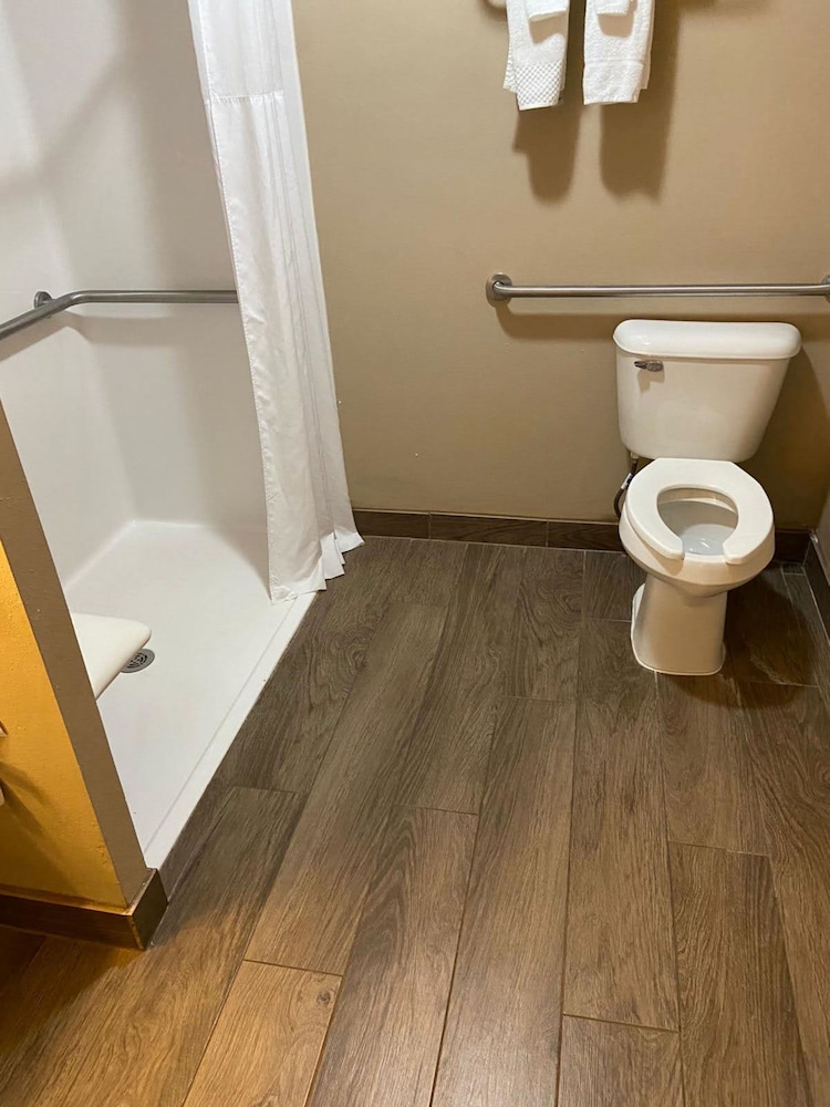Wingate by Wyndham Beaver I 15 - photo 16