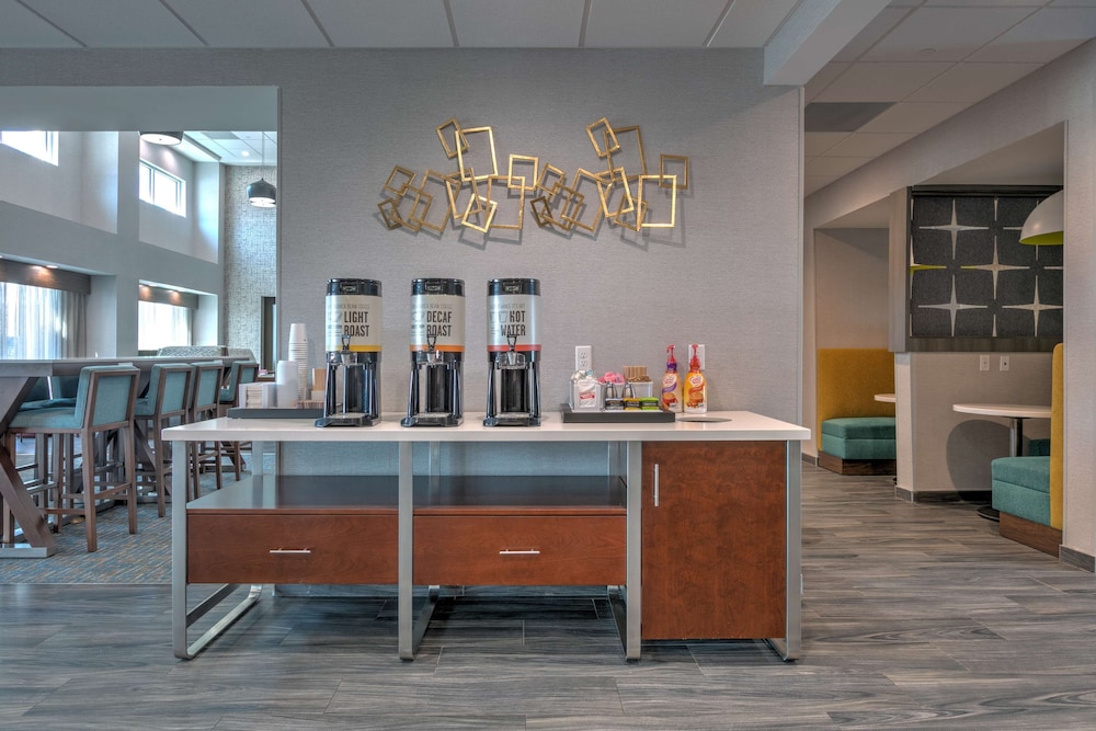 Hampton Inn & Suites by Hilton Port Lavaca - photo 16