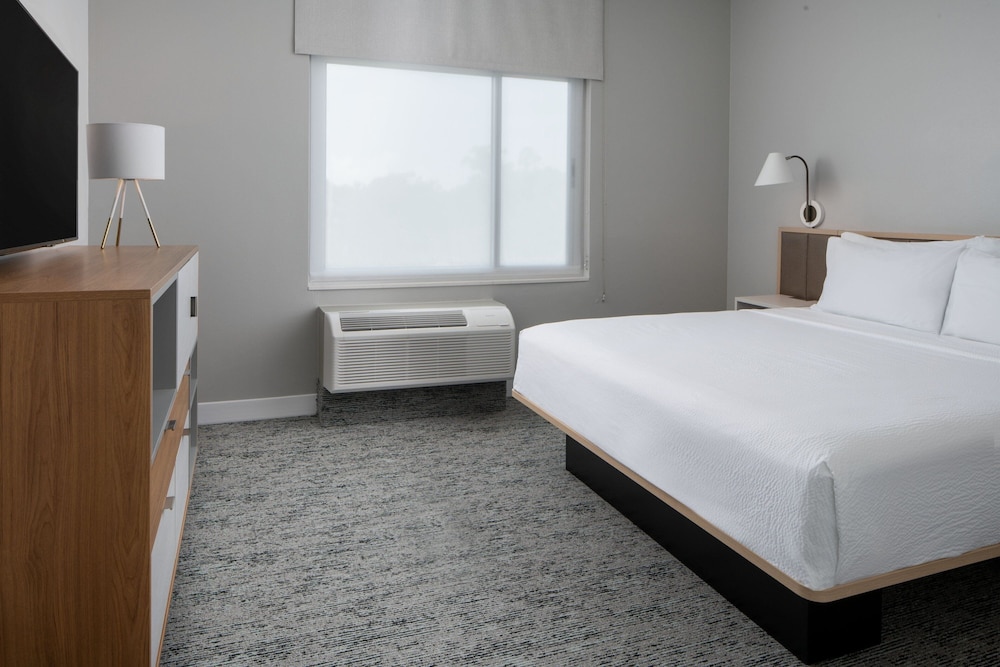 TownePlace Suites by Marriott Pensacola West I 10 - photo 10