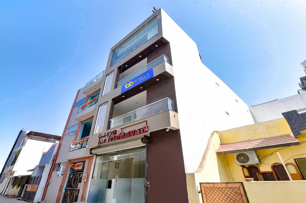 Fabhotel Shree Vrindavan — Ujjain — photo 4