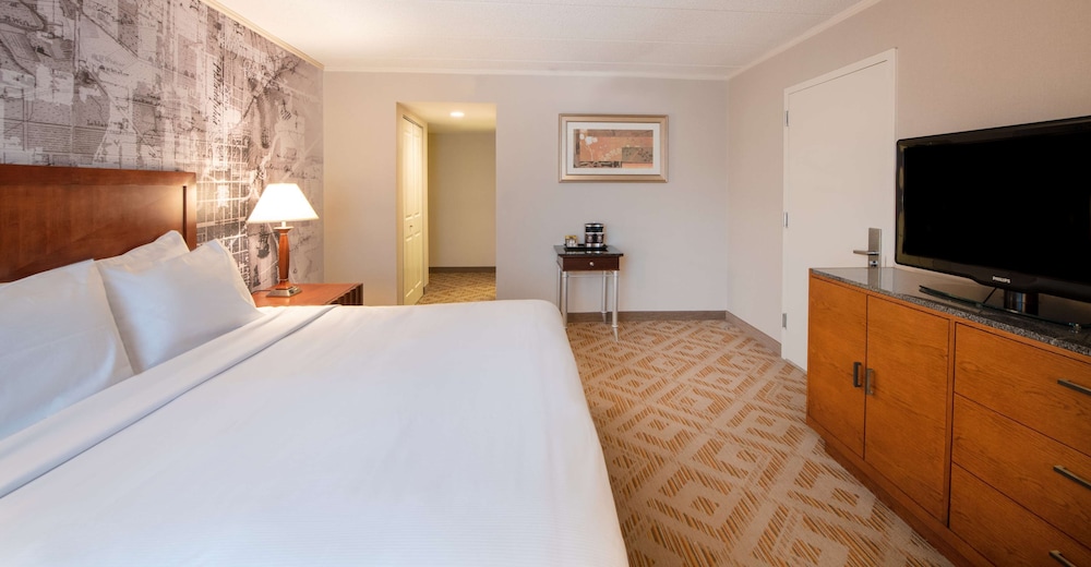 DoubleTree by Hilton Philadelphia West - photo 11
