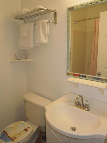 Seneca Clipper Inn - featured photo