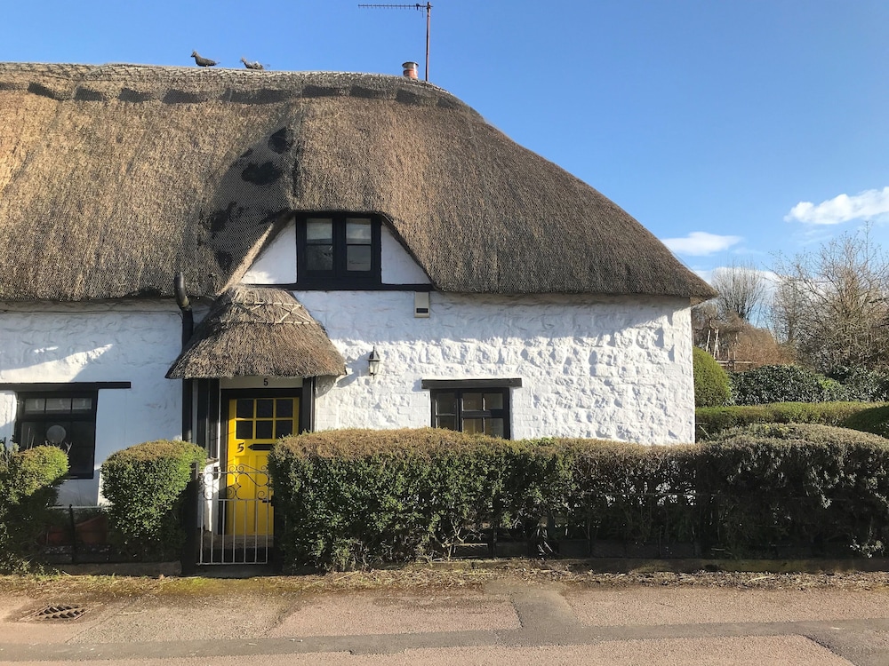5 Packhorse — Swindon