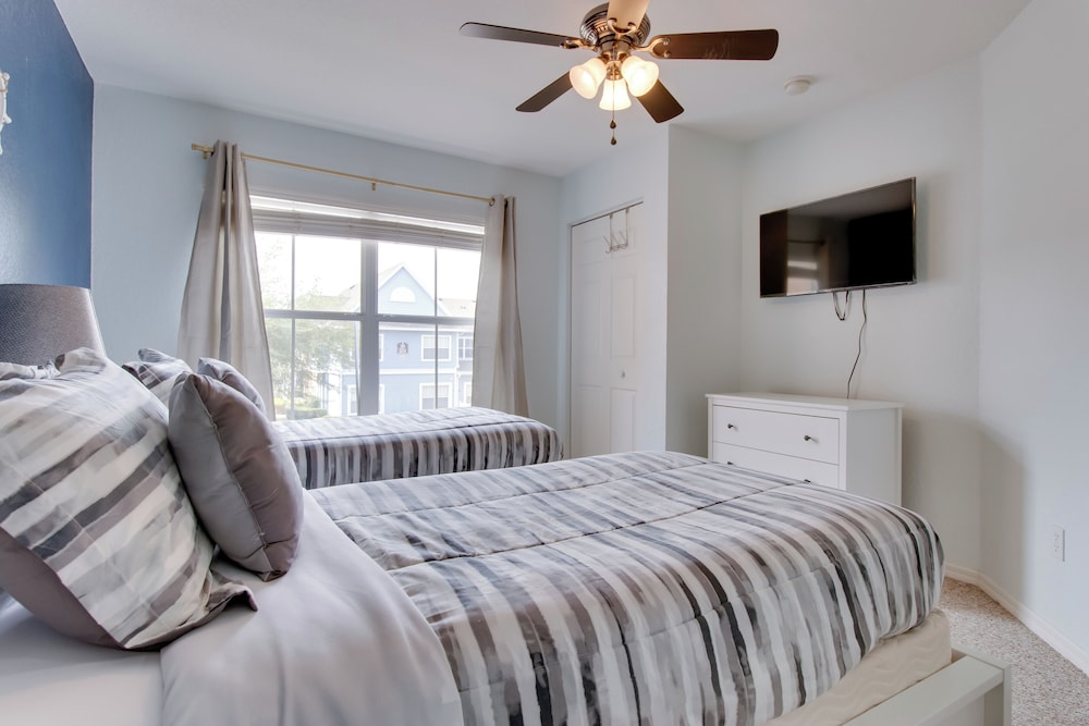 12 Mi to Disney Family Home with Resort Amenities - photo 23