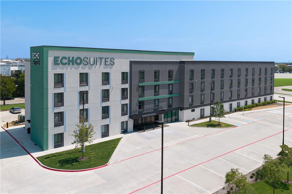 ECHO Suites Extended Stay by Wyndham Dallas Plano Richardson - photo 3