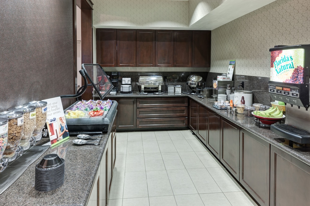 Residence Inn by Marriott Beaumont - photo 33