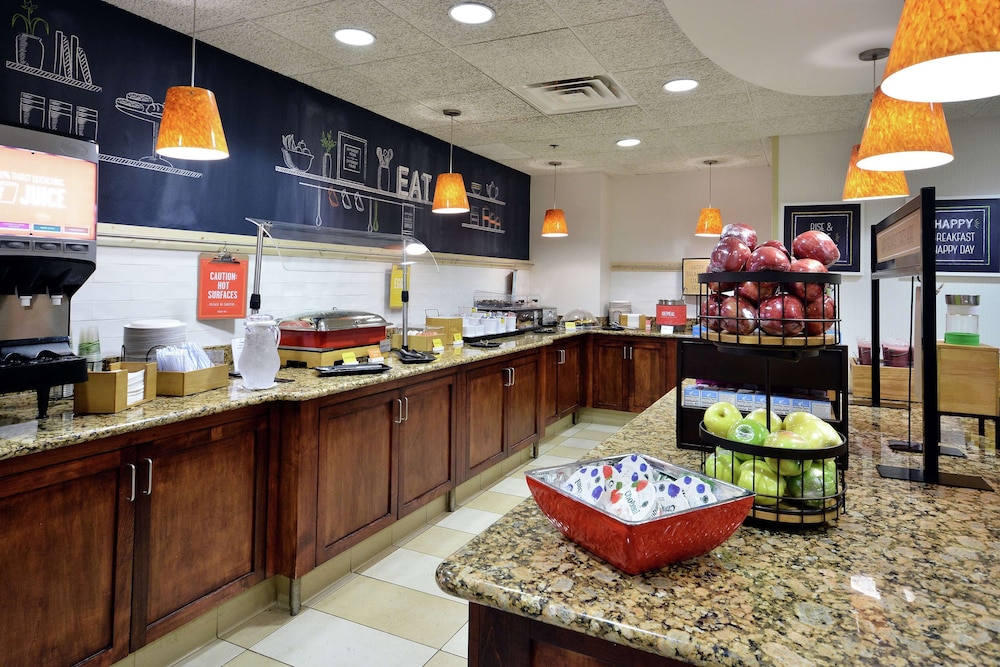 Hampton Inn Raleigh Town Of Wake Forest - photo 39