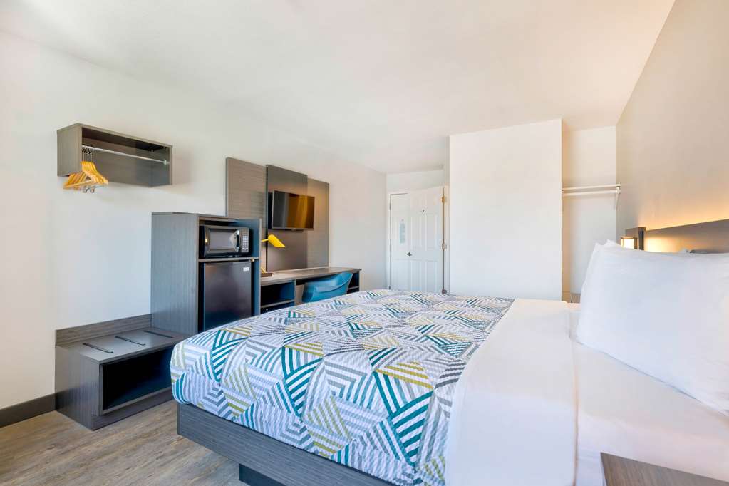 Motel6 Norman OK - photo 7