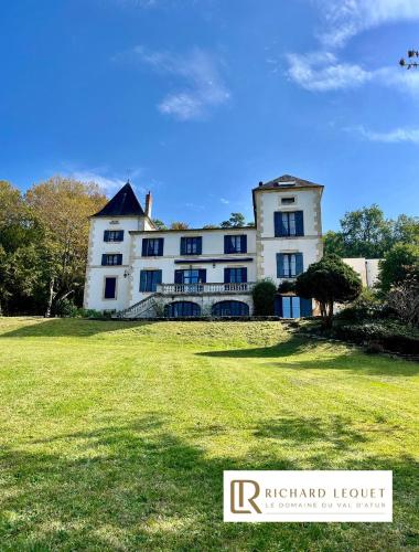 Le Domaine du Val d'Atur — 4-Star Luxury Hotel in Atur, France